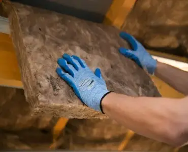 travaux d'isolation de toiture intérieur et extérieur à Chambly 60230